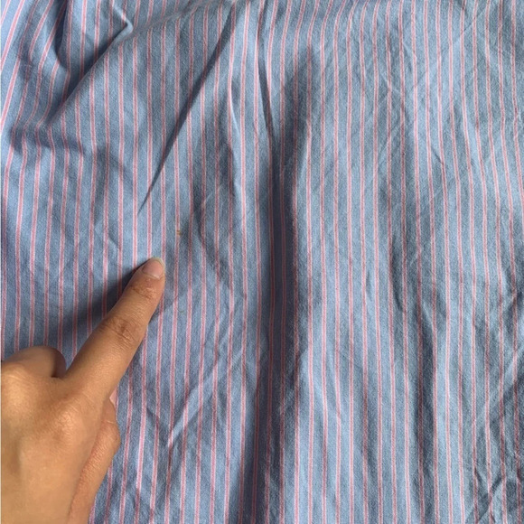 ๐ Menโs Tommy Hilfiger Short Sleeve Shirt - Size M ๐ - Picture 7 of 8